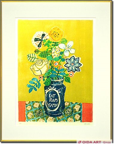 アイズピリ 青い花瓶の花