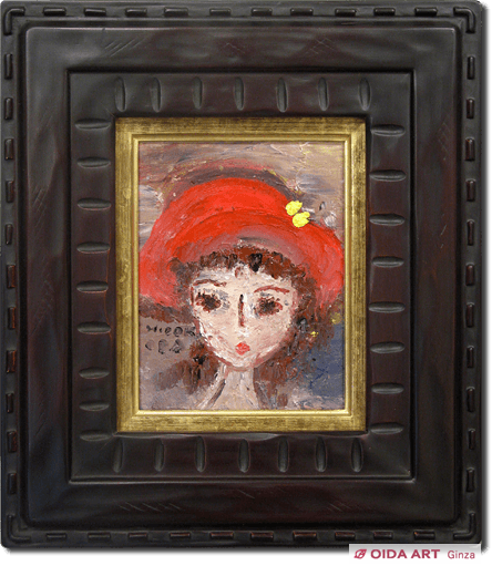 Oda Hiroki Girl wearing a red hat with yellow decorations